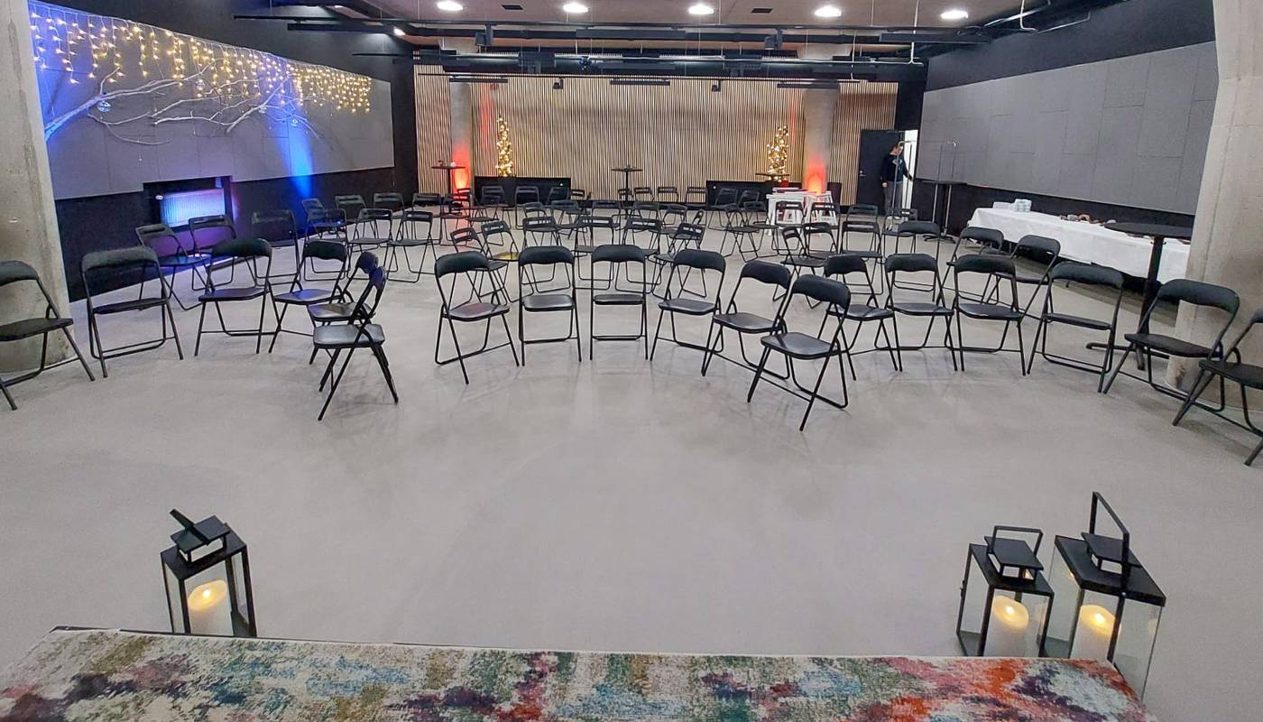 Event Arena -tapahtumatila talvikauden juhliin ja yritystapahtumiin Innovation Home Kampissa, Helsingissä